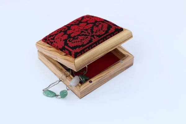 Embroidery Box
