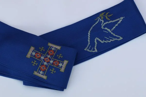 Blue peace dove stole