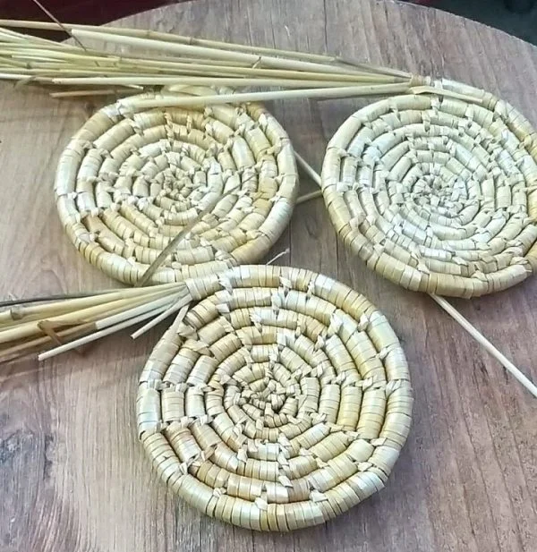 4-straw coasters