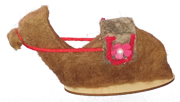 Big Wool Felt Camel (1)
