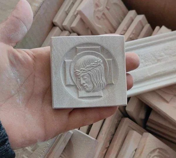 Face of Jesus Christ Stone Stand (2)