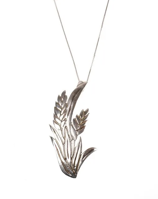 IMG_3670.jpg Silver Wheat Pendant/Big