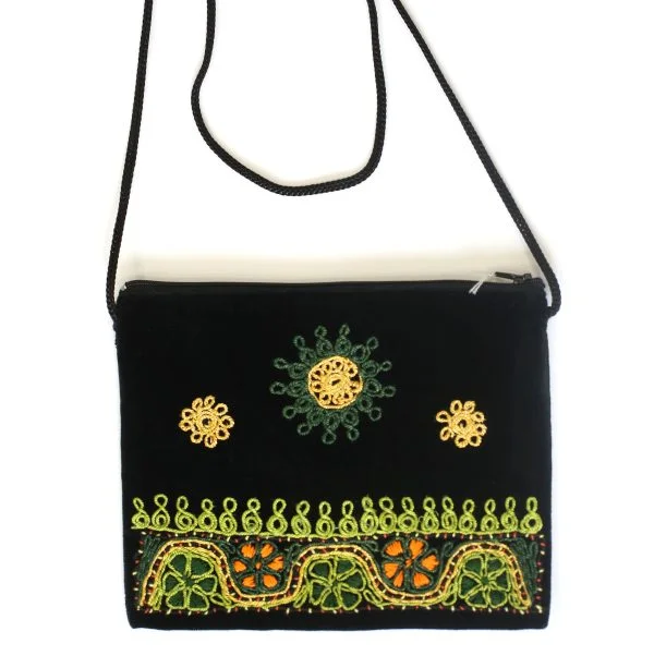 Palestinian Tahreereh Embroidery Bag
