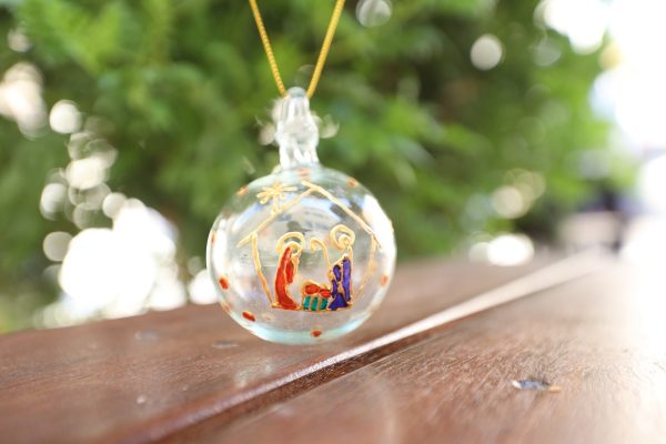 christmas-glass-ball-.jpg