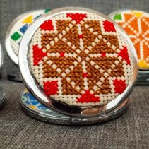 embroidery-mirror-4.jpg