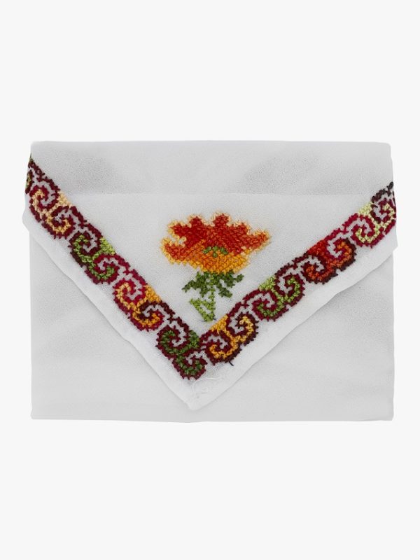 embroidery-scarf-1.jpg