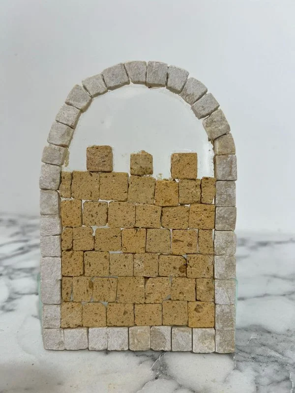 glass-decor-piece-1.jpg glass-decor-piece-1.jpg