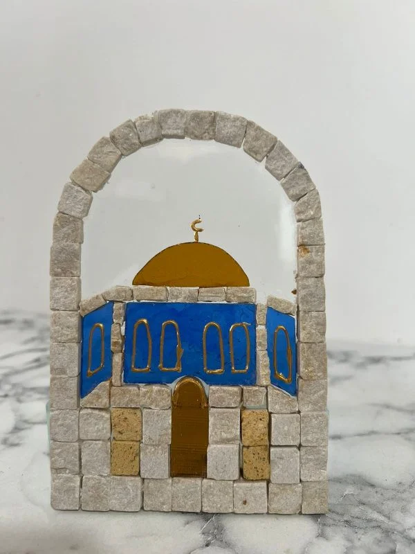 glass-decor-piece-6.jpg glass-decor-piece-6.jpg