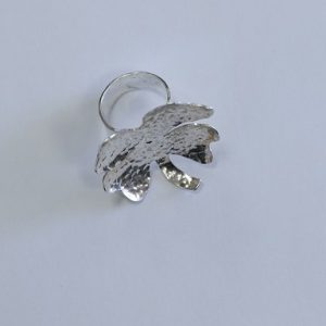 Lucky Flower Ring