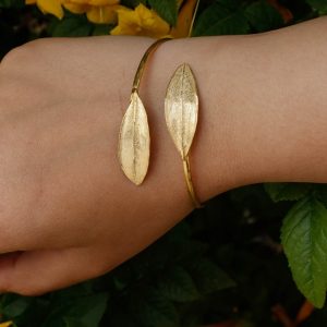 Gold Plated Olive Leaf Snake Bracelet