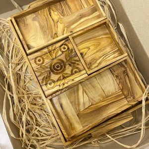 Olive wood tray with serving set