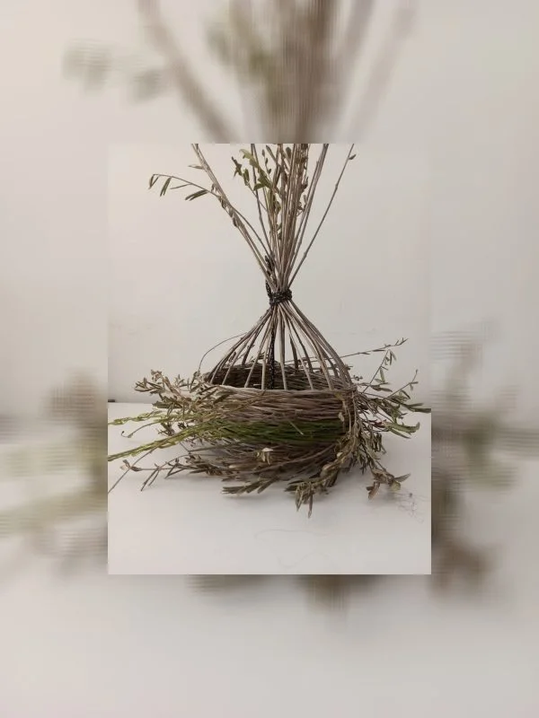 Straw with Olive