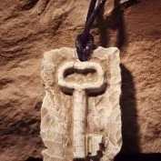 stone key pendant (2)