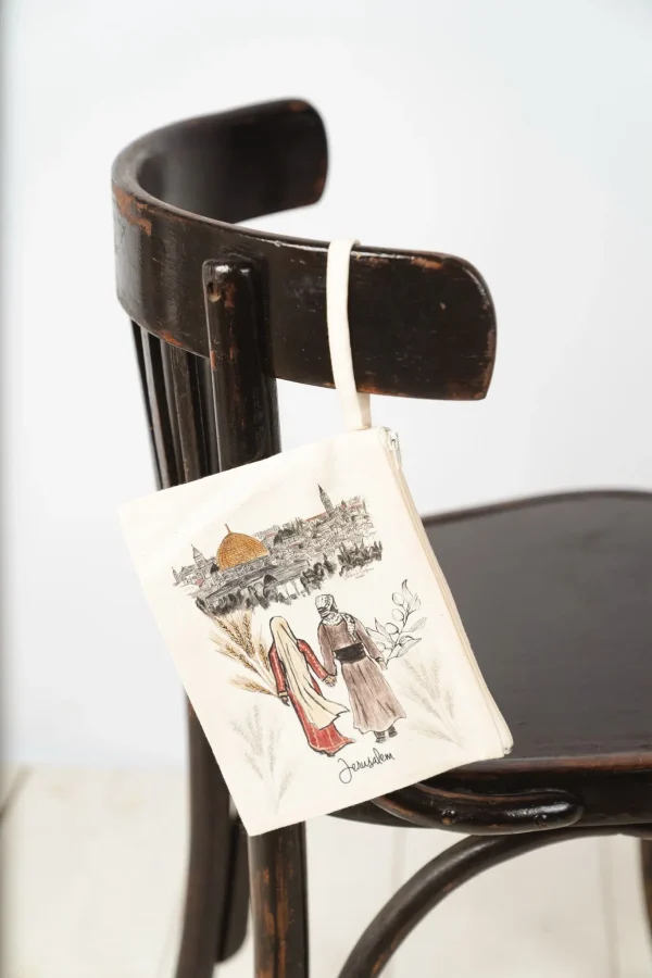 pouche (1) pouche (1)