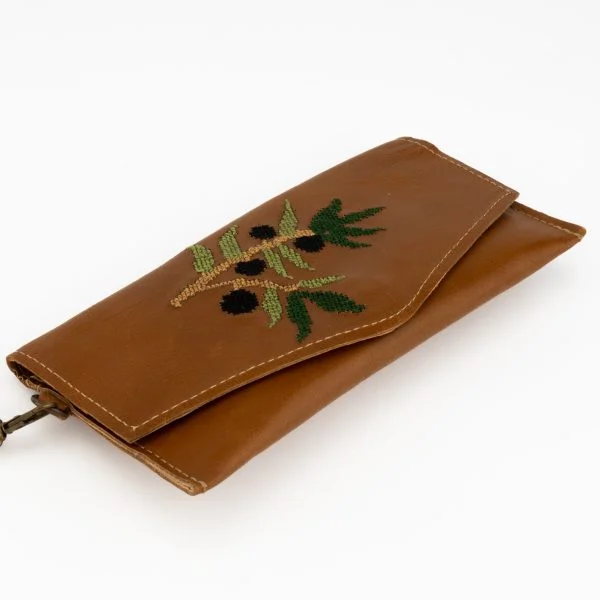 Leather Purse with Palestinian Embroidery-abi006 (7)