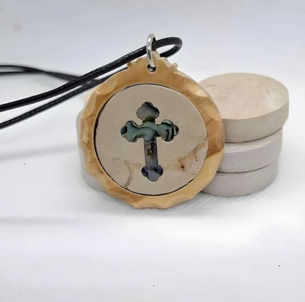 stone and olive wood pendant (14)